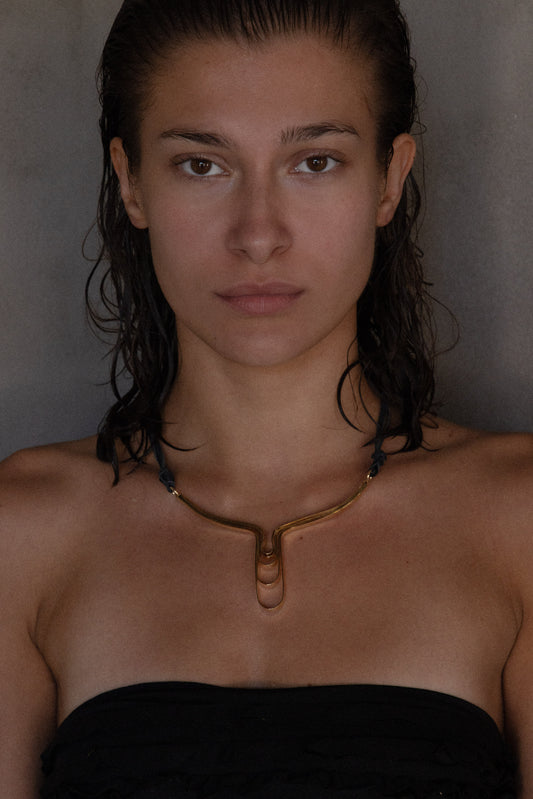 Hatshepsut Frontal Necklace – Sculptural Brass Collar with Leather Detail