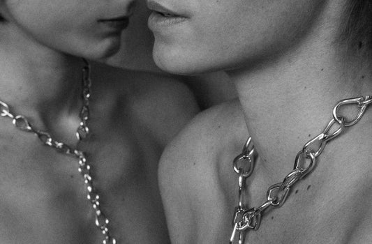 Connected Chain Necklace – Versatile Handcrafted Link Design