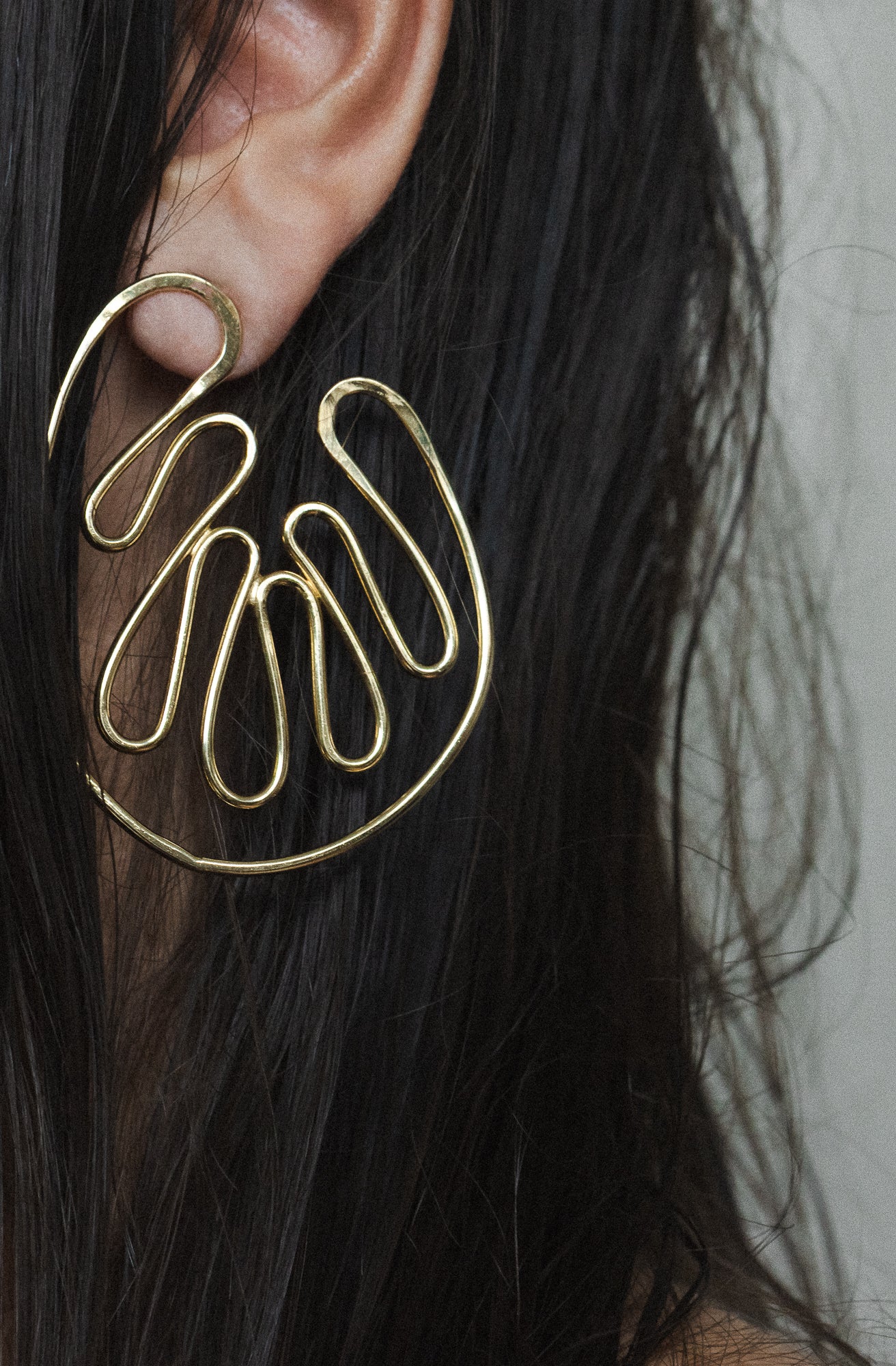 Psychedelic Earrings – Handcrafted Swirling Wire Design