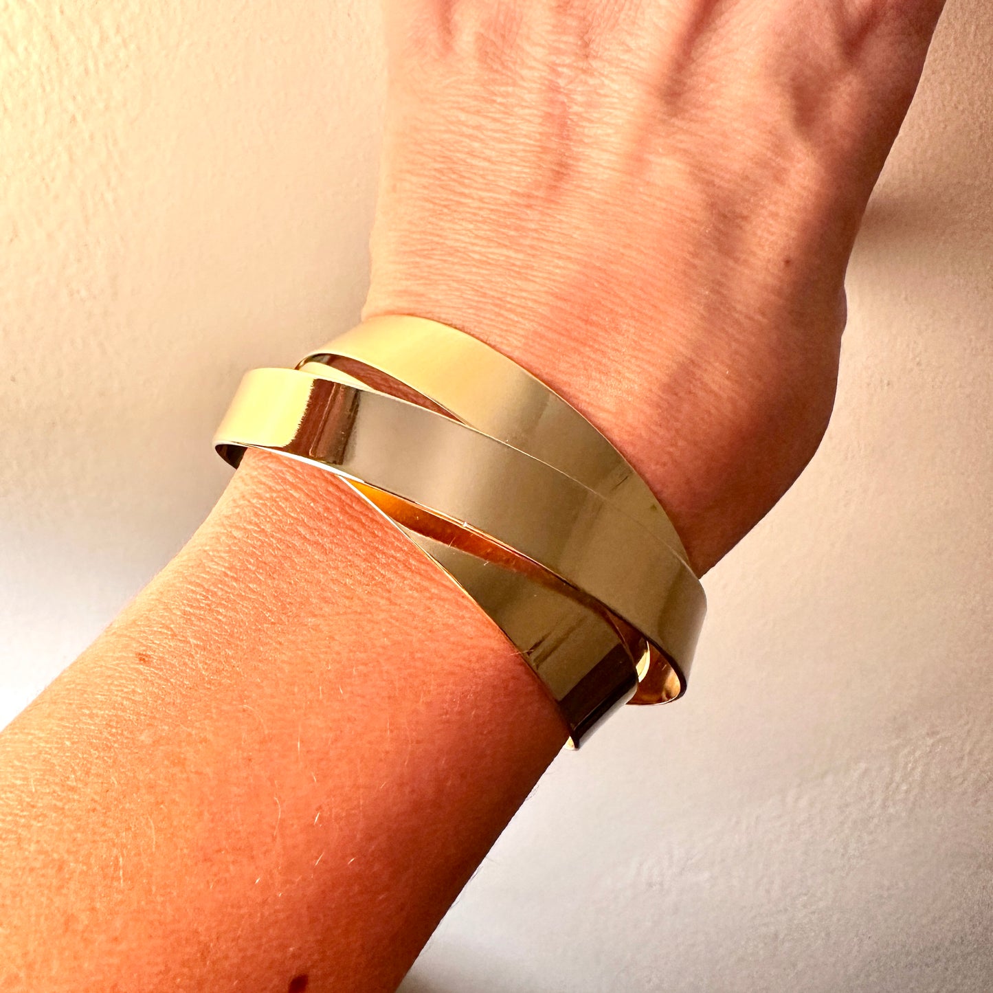 Orbit Cuff Bracelet – Minimal Layered Cuff