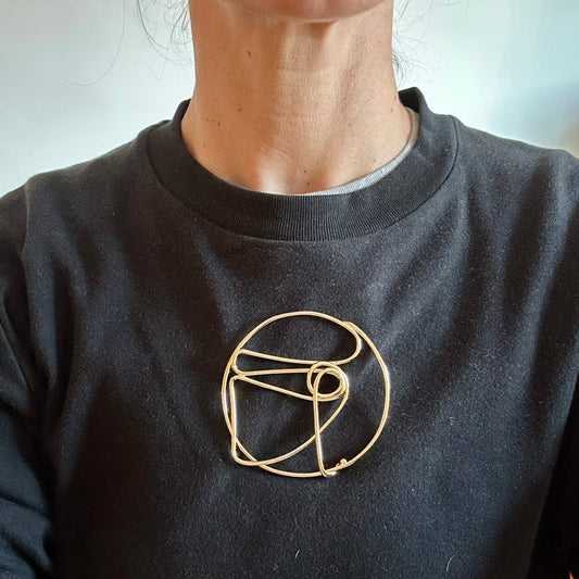 Horus of Esna Brooch – Wire Sculpture Inspired by Ancient Architecture