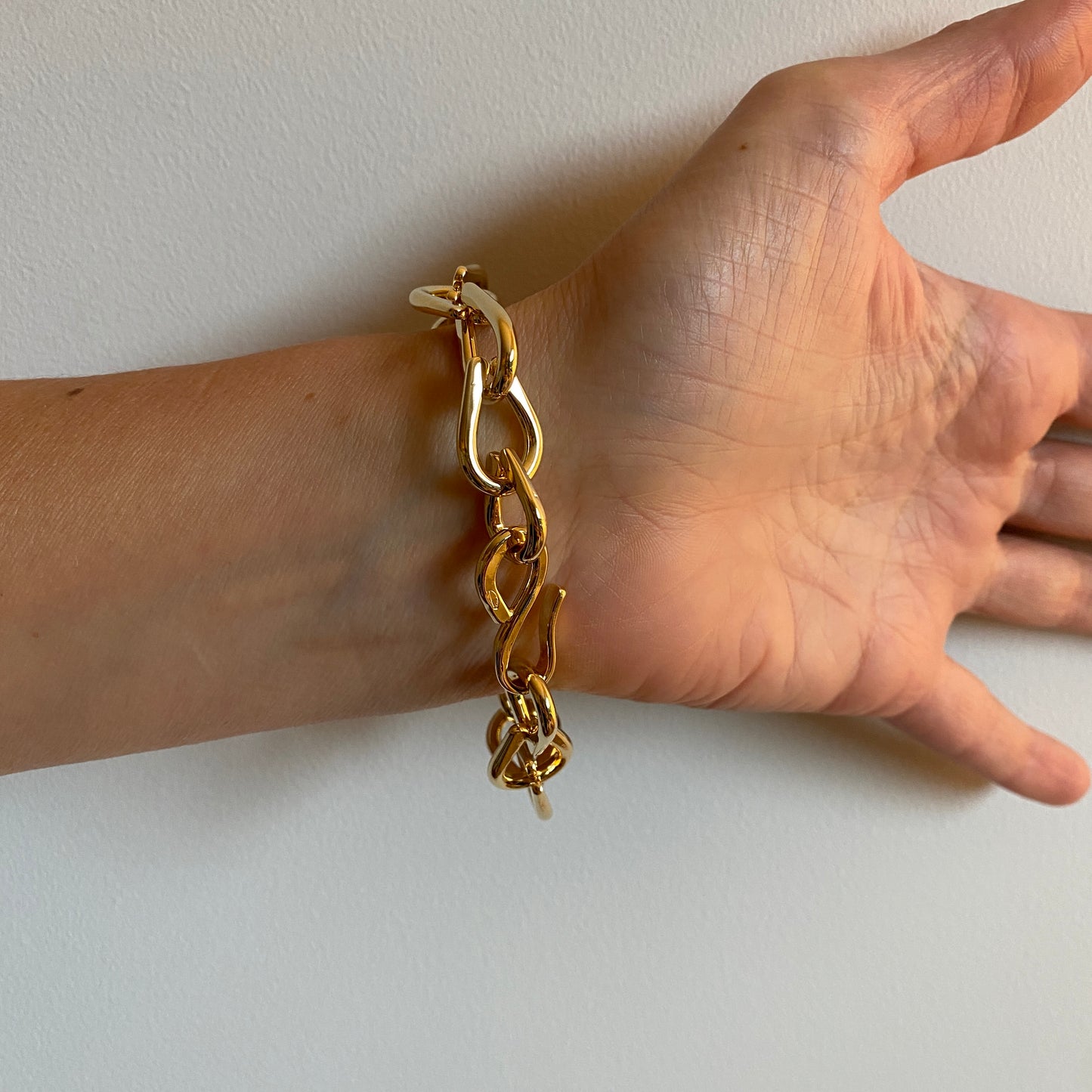 Reconnected Bracelet – Handcrafted Chain Link Design
